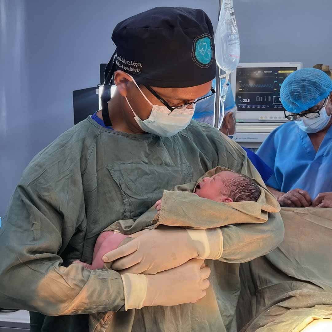Dra. Eliana con paciente